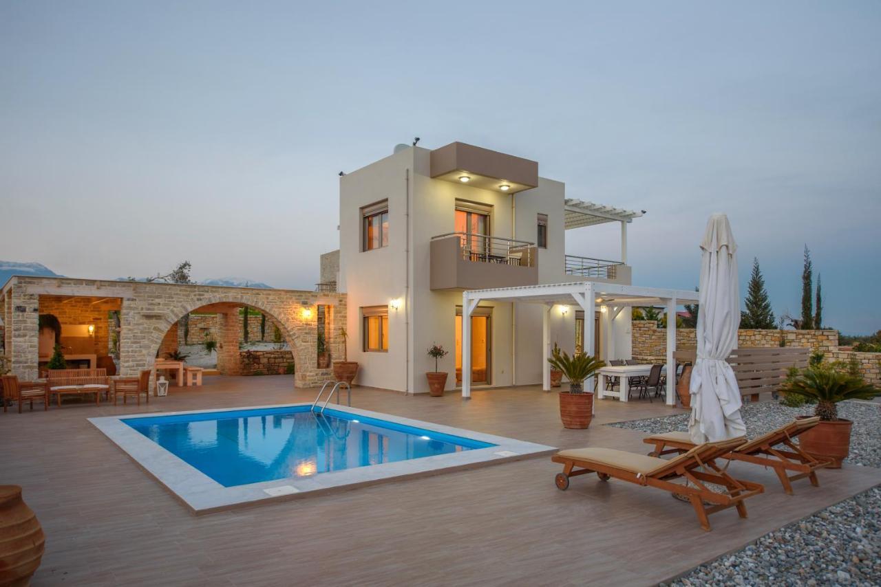 Golden Sky Villa Kamilari Exterior photo